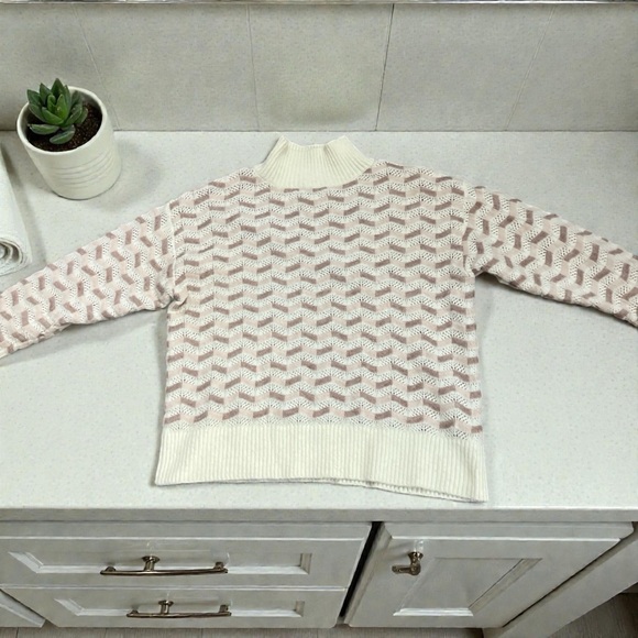 Liz Claiborne Sweaters - Liz Claiborne Cream and Beige Cowl Neck Sweater